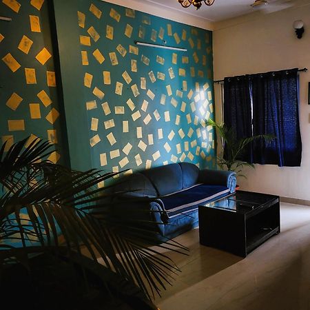 Blue Beds Homestay, Exotic 2Bhk Ac House Jabalpur Exteriör bild